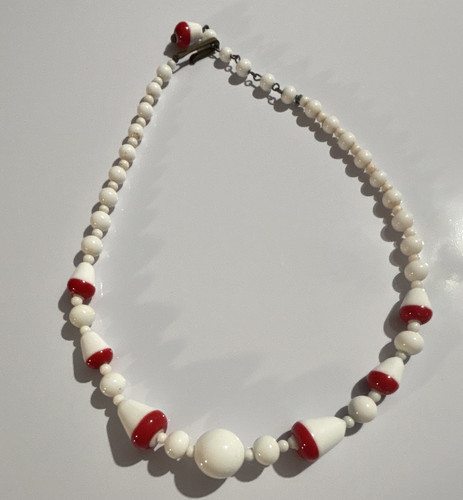 White red beaded plastic - white,