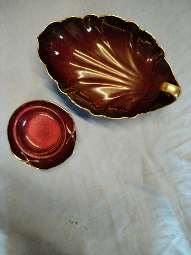 Two carlton ware dishes rouge - carlton,