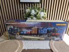 HORNBY R1010 HIGHLANDER GOODS
