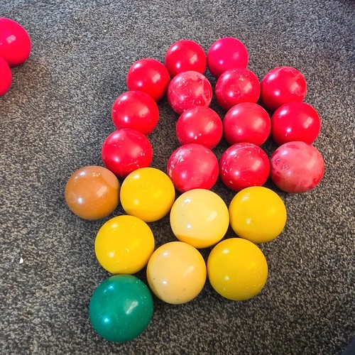 Good condition snooker - x,