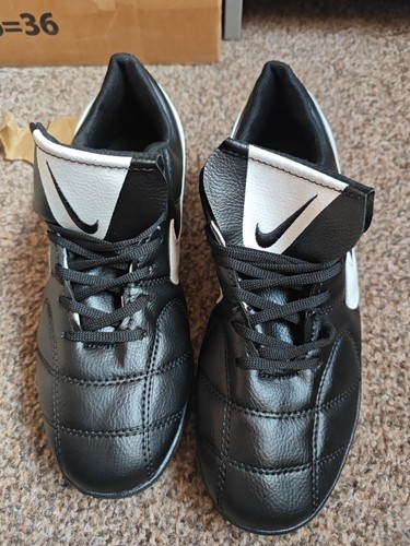 Mens astro turf - football, boots