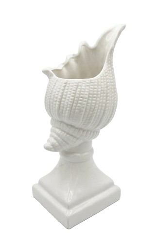 Vintage white ceramic conch - white,