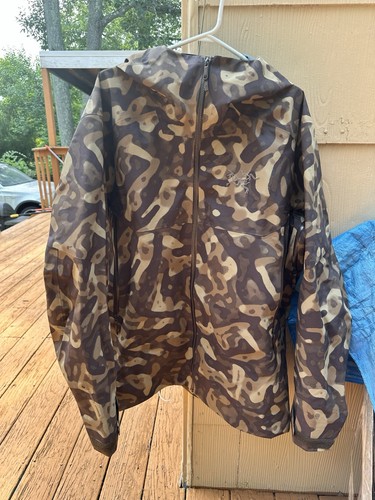 Nwt mens arc - nwt, sabre
