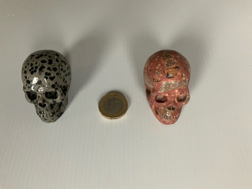 Off ceramic skulls - 2,