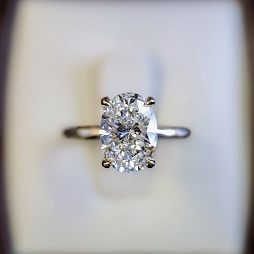 Lab grown oval cut - lab, 2.50