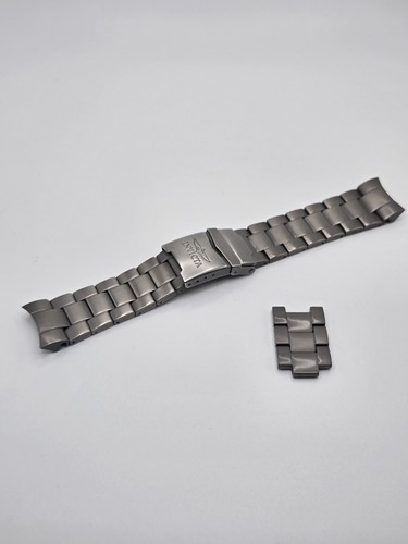Invicta men titanium watch - titanium,