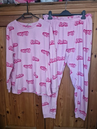 Barbie pyjamas - barbie,