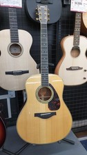 YAMAHA LL16M Acoustic Guitar