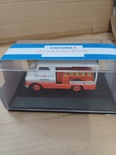Oxford Diecast Unigate Dairies Bedford CA Milk Float Van Model