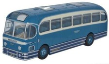 Oxford Diecast 76WFL002 Weymann Fanfare Triumph Coaches Leyland