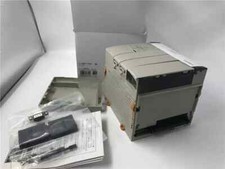 1PCS New Omron Programmable