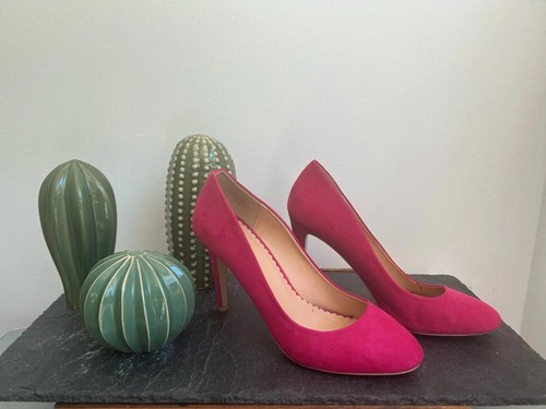 Gorgeous fuschia pink suede