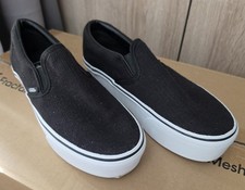 Van's Classic Slip-On Platform