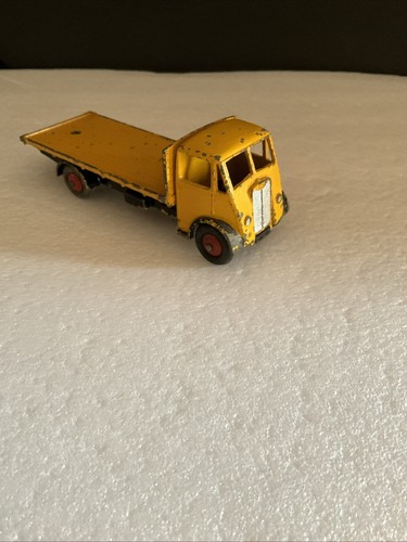 Dinky 512 flatbed - flatbed, bed