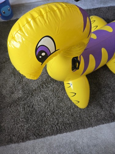 Intex 2009 yellow - intex,