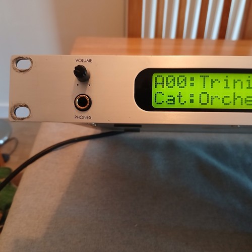 Korg rack midi sound - korg, rack.midi