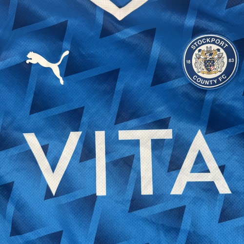 Stockport county football - stockport,