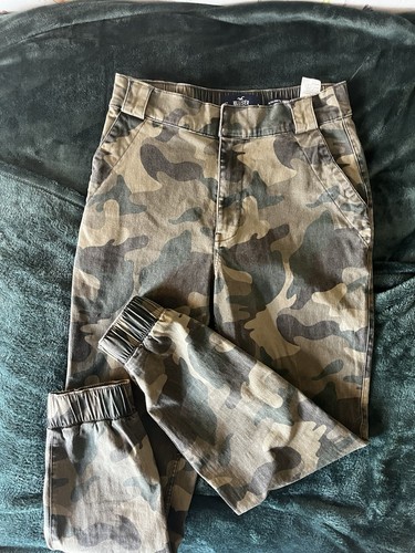 Hollister women camo cargo - women's,
