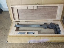 Vintage Machinist Vertical