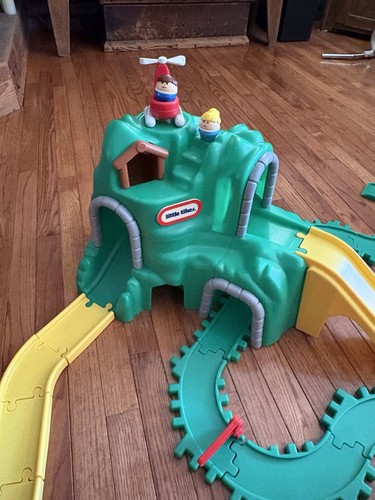 Vtg little tikes green peak - vtg,