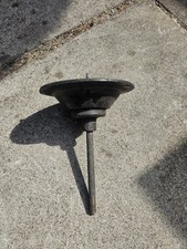 LTI Taxi  Spare Tyre retainer