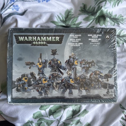 Space wolves pack - wolves, models