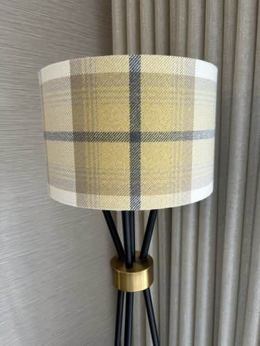 Handmade lampshade fryetts - in,