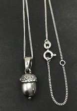 Acorn necklace pendant, solid