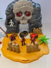 Playmobil take along pirate island