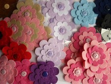 FELT FLOWER & BUTTON LAYERED