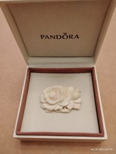 Pandora Carved White Rose