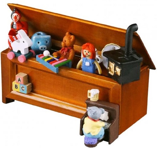 Dolls house old fashioned - dolls,