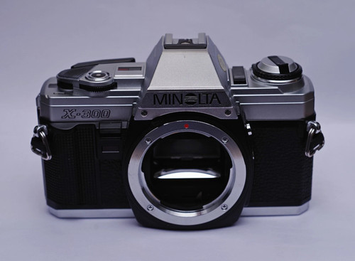 Minolta 300 slr film camera - minolta,