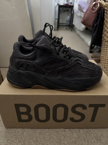 Adidas yeezy boost - boost, 700