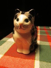 Quail Pottery Ceramic Cat Marnie 3''