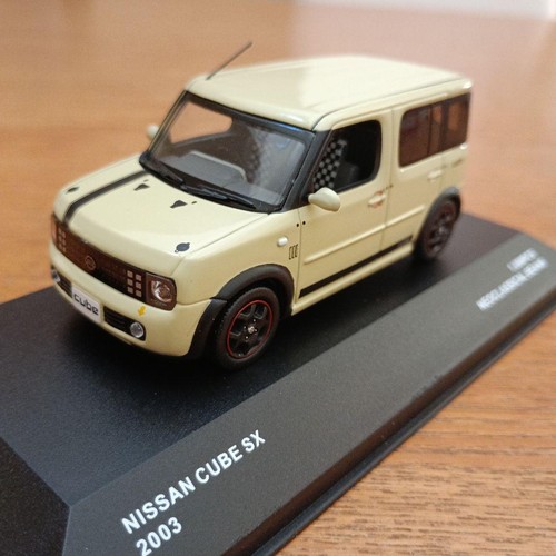 Kyosho collection nissan - j,