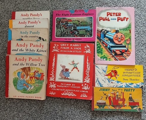 Ten rare small vintage - ten,