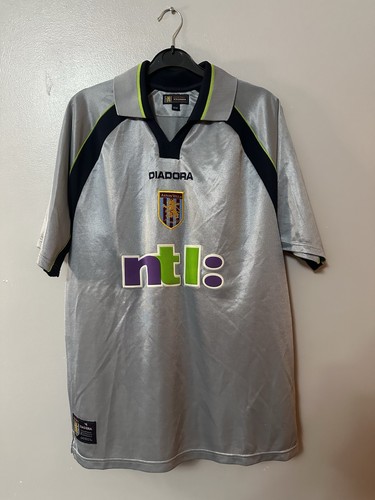 Aston villa 2001 2002 - villa, away