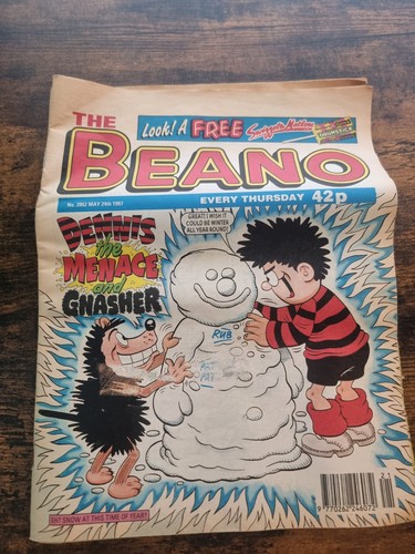 Bundle beano magazines - of,