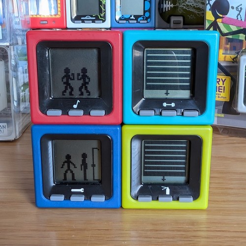 Radica cube world mic hans - world,