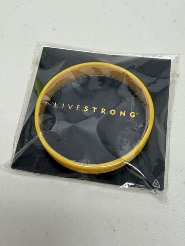 New nike livestrong - new,