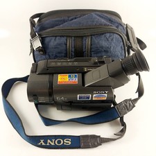 Sony Handycam Vision 8 XR CCD-TRV15E, Camcorder, For Parts