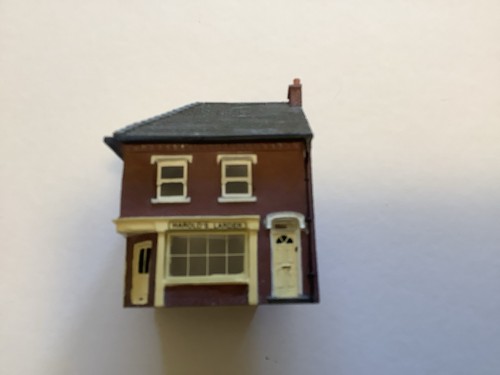 Lyddle end corner - corner, n