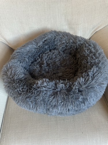 Luxury plush donut pet bed - donut,