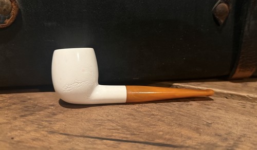 Vintage hand carved meerschaum - hand,