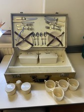 Vintage 1950's Bandalasta Picnic Set Beige - See Description