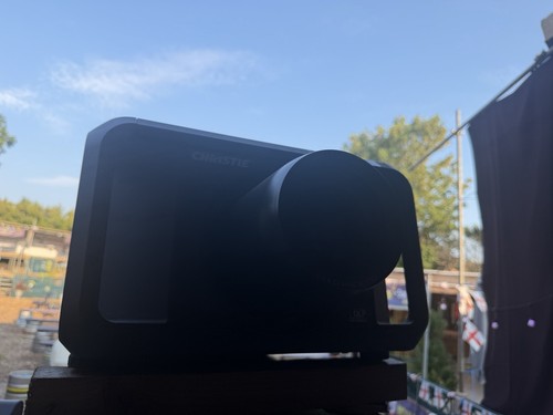 Christie dhd700 full - dhd700, hd
