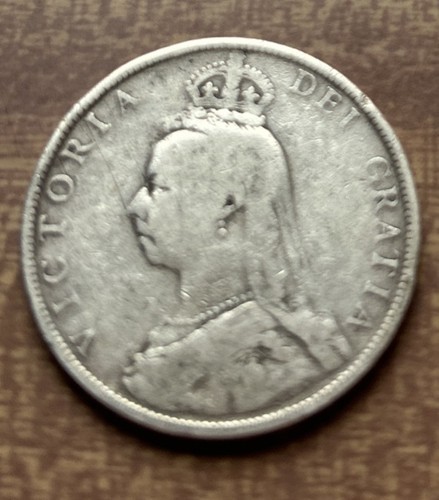 Queen victoria 1889 floorin - queen,