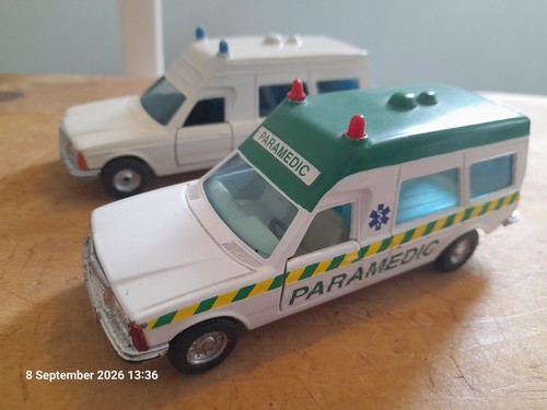 Corgi bonna ambulance both - x2,