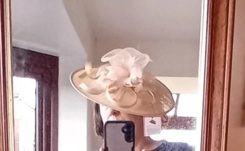 Warm nude hatinator - warm,